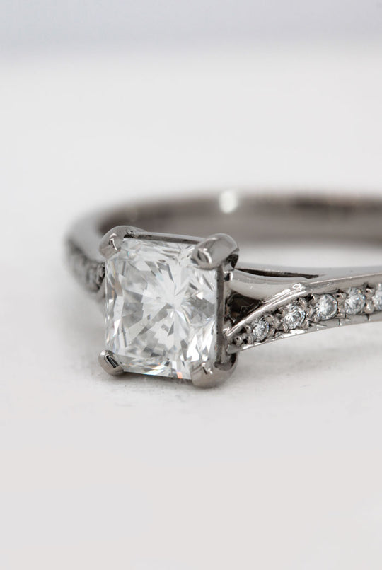 Radiant Cut Diamond Ring