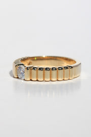 Lab-grown Ribbed Diamond Ring