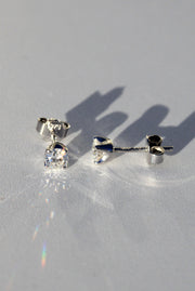 Lab-grown 0.53ct diamond studs