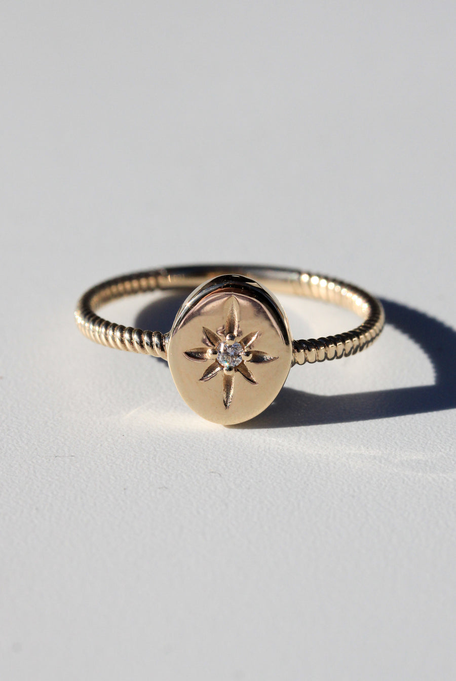 9ct Yellow Gold Mini Star Set Ring