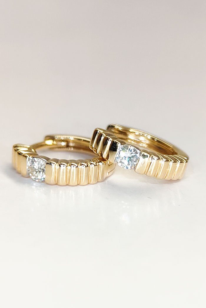 Yellow gold ribbed diamond hoops
